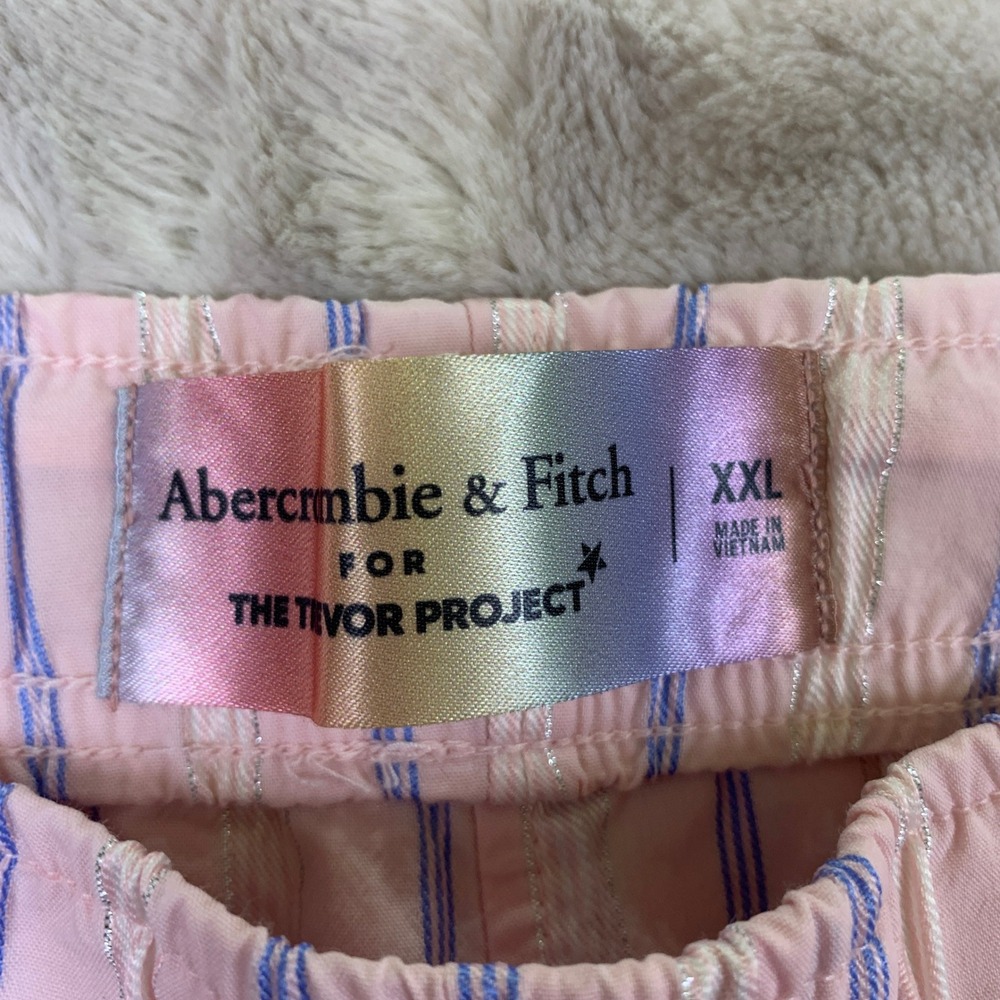 Abercrombie & Fitch Trevor Project Mens‎ XXL Pink Metallic Stripe Shorts Lounge - Picture 2 of 10